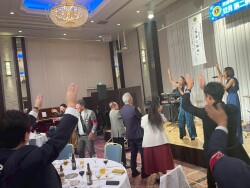 LINE_ALBUM_12月第2例会（結成1500回記念例会）2025.12.26_251229_43