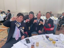 LINE_ALBUM_12月第2例会（結成1500回記念例会）2025.12.26_251229_49