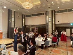 LINE_ALBUM_12月第2例会（結成1500回記念例会）2025.12.26_251229_53