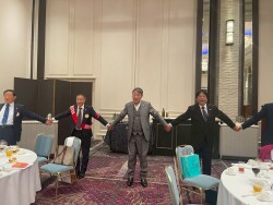 LINE_ALBUM_12月第2例会（結成1500回記念例会）2025.12.26_251229_7